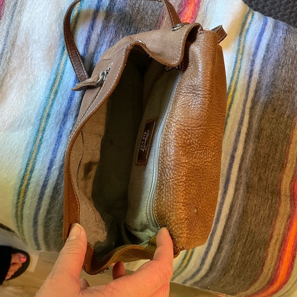 Roots Small Leather purse for sale! - Picture 3 of 3